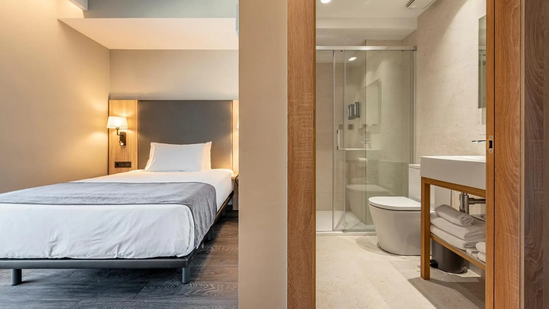 Hotel Astari Tarragona